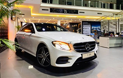 Mercedes E300 AMG 2020 Giá Lăn Bánh Bao Nhiêu?